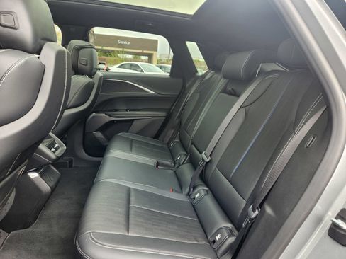 Used 2024 Cadillac Lyriq Sport AWD/4WD image 8