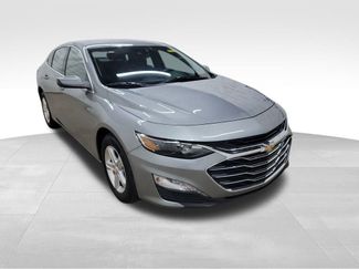 Used 2024 Chevrolet Malibu LT FWD video 2