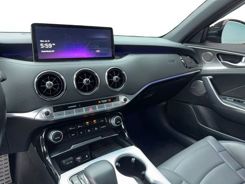 Used 2023 Kia Stinger GT2 image 25