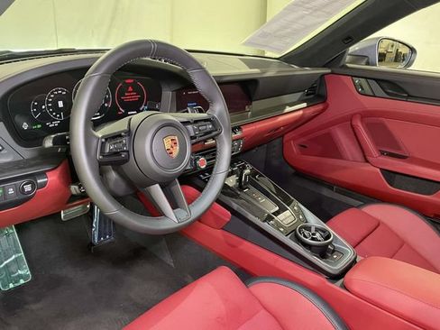 Certified 2026 Porsche 911 Carrera GTS RWD image 22