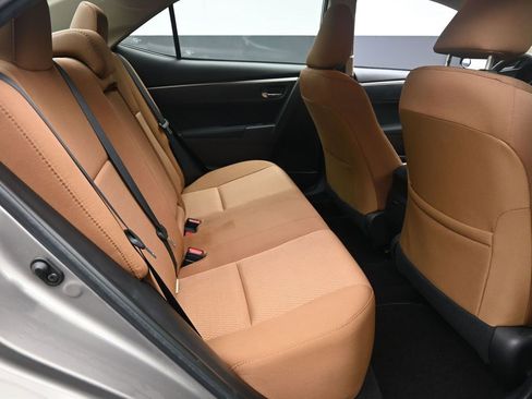 Used 2016 Toyota Corolla L image 23