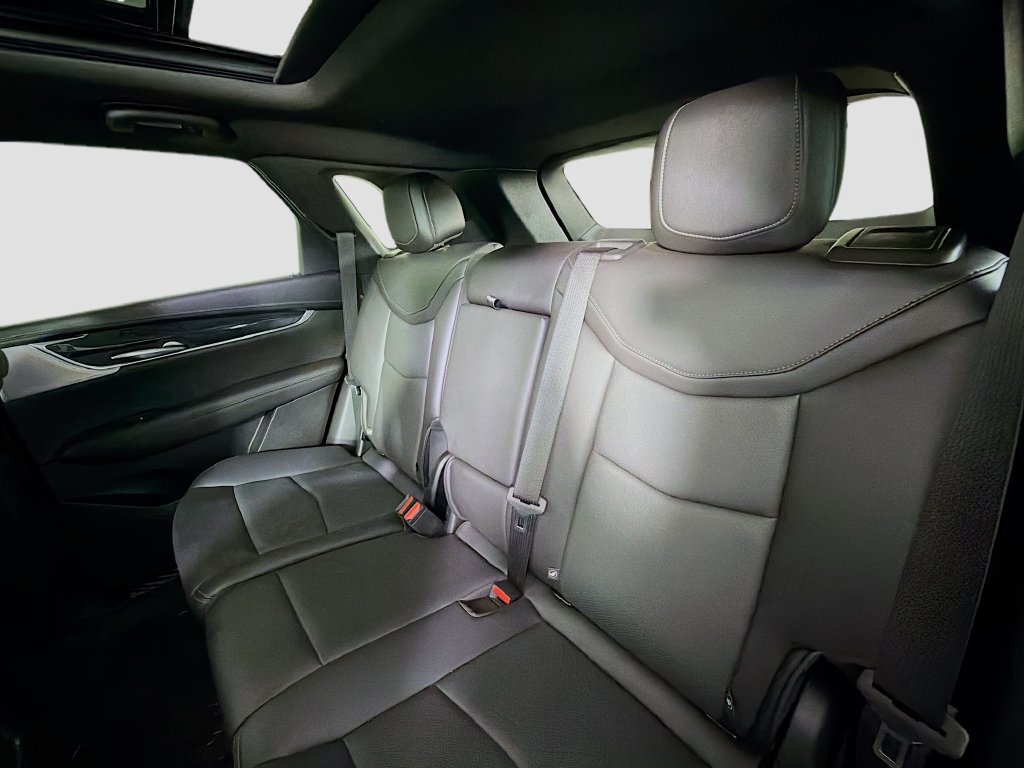 Used 2023 Cadillac XT5 Premium Luxury w/ Technology Package FWD image 27