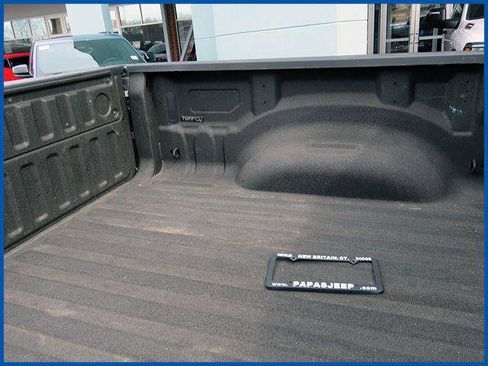 Used 2022 RAM 1500 Big Horn w/ Trailer Tow Group AWD/4WD image 8