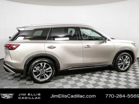 Used 2025 INFINITI QX60 Luxe FWD image 2