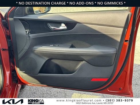 Used 2023 Kia Forte GT-Line w/ GT-Line Premium Package image 15