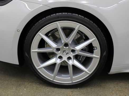 Certified 2025 Porsche 911 Carrera RWD image 14