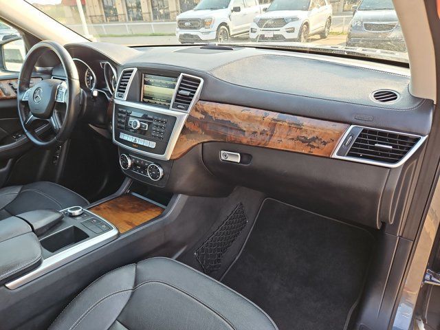 Used 2015 Mercedes-Benz GL 450 4MATIC image 25