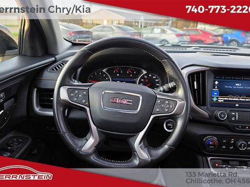 Used 2022 GMC Terrain AT4 w/ Infotainment Package II image 7