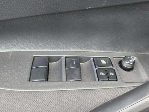 Certified 2025 Toyota Corolla LE image 13