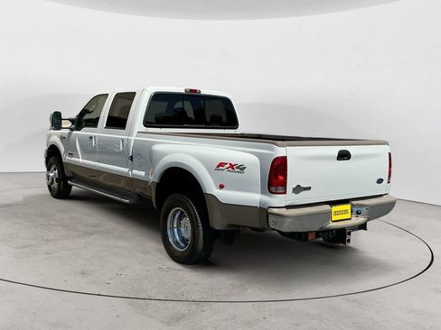 Used 2005 Ford F350 King Ranch AWD/4WD image 3