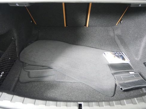 Certified 2024 BMW 330i Sedan image 17