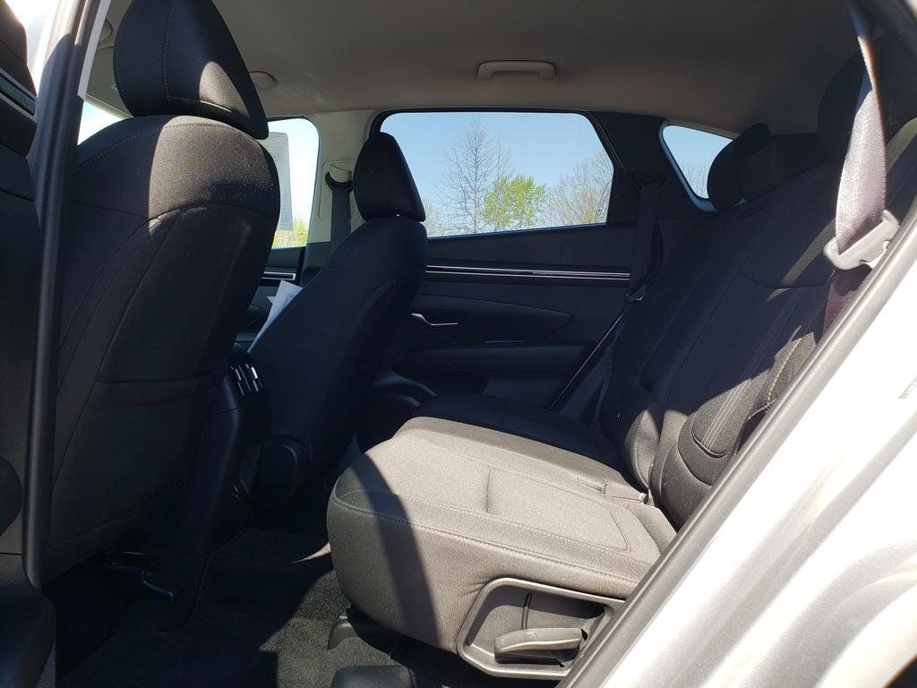 Used 2023 Hyundai Tucson SEL FWD image 11