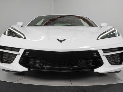 Used 2024 Chevrolet Corvette Stingray Premium Cpe w/ Stealth Interior Trim Package RWD image 15