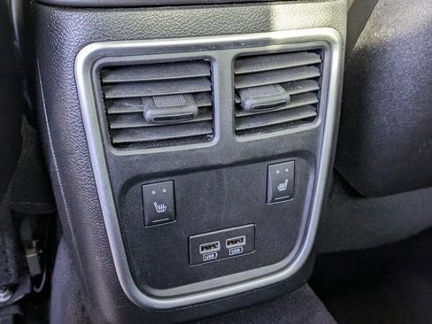 Used 2022 Dodge Charger Scat Pack w/ Plus Group RWD image 13