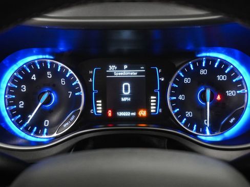 Used 2019 Chrysler Pacifica Touring Plus w/ S Appearance Package image 22