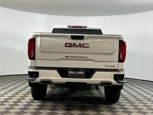 Used 2024 GMC Sierra 1500 AT4 image 8