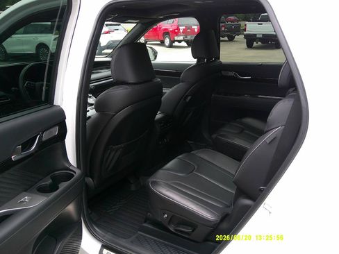 Used 2025 Hyundai Palisade Calligraphy AWD/4WD image 12
