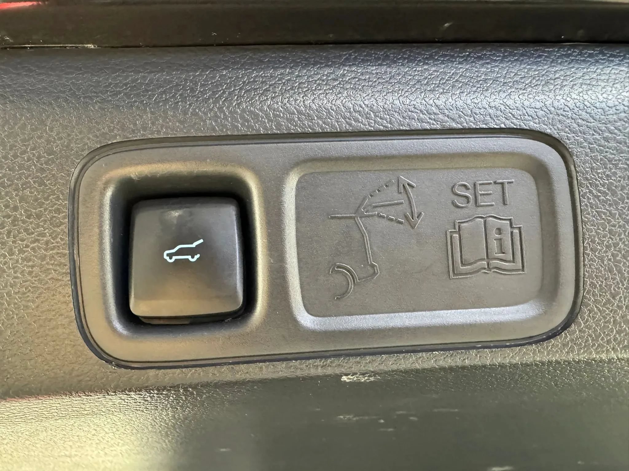 Used 2024 Ford Expedition Max Limited AWD/4WD image 31