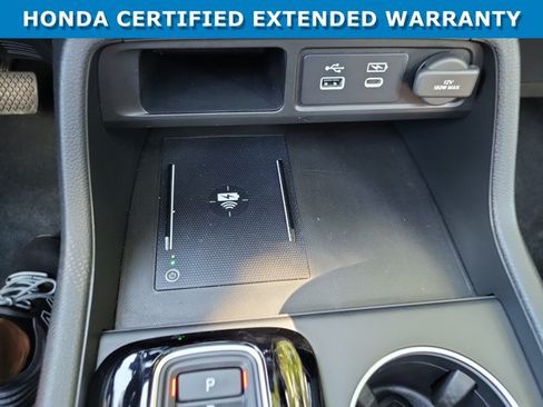 Certified 2025 Honda Pilot Touring image 38