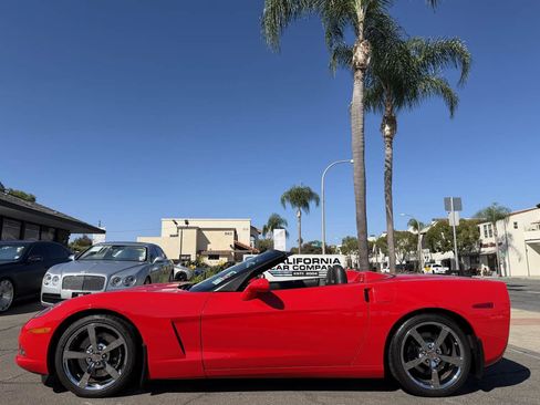 Used 2010 Chevrolet Corvette Convertible w/ Preferred Equipment Group RWD image 3