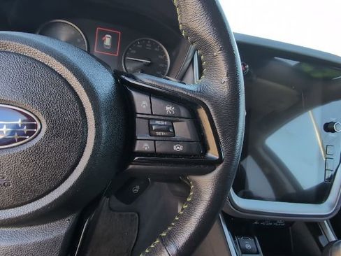 Used 2025 Subaru Outback Onyx Edition image 16