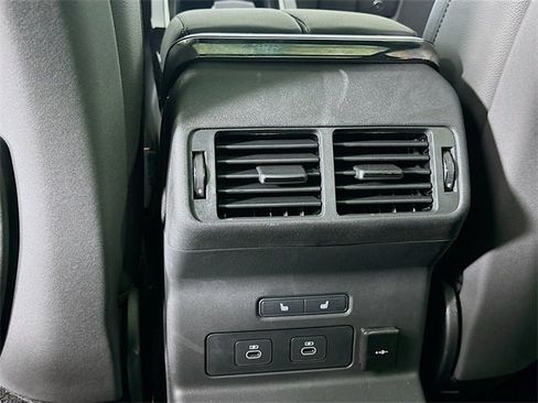 Used 2025 Land Rover Range Rover Velar S image 26