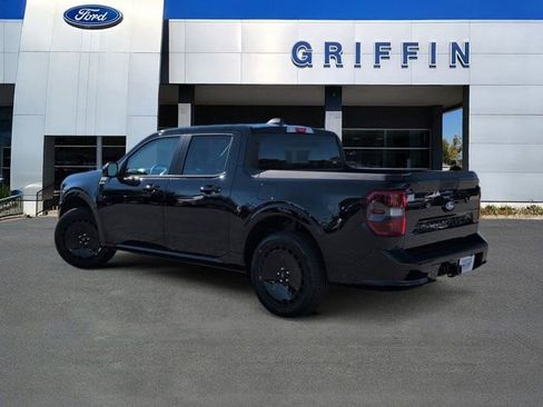 New 2026 Ford Maverick Lobo image 9