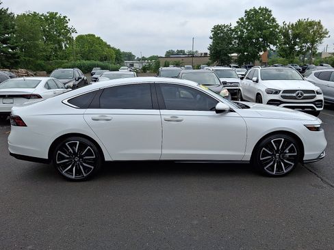 Used 2026 Honda Accord Touring image 7