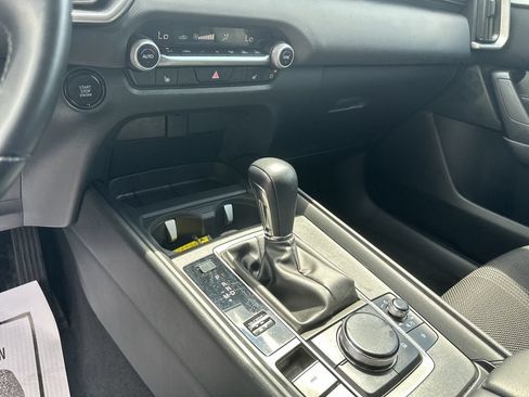Used 2025 MAZDA CX-50 AWD 2.5 S w/ Preferred Package image 16