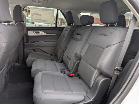 New 2026 Ford Explorer Active image 24