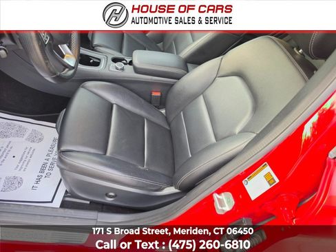 Used 2016 Mercedes-Benz GLA 250 4MATIC image 37