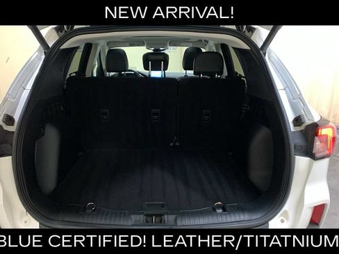 Certified 2022 Ford Escape Titanium w/ Titanium Elite Package AWD/4WD image 20