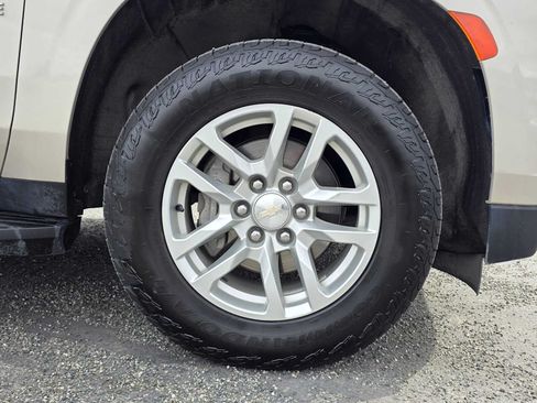 Certified 2023 Chevrolet Tahoe LT AWD/4WD image 9
