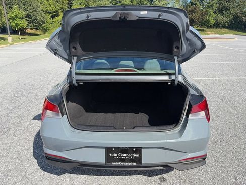 Used 2021 Hyundai Elantra SEL FWD image 12