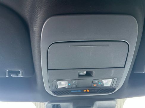 Certified 2022 Ford F150 XLT w/ Equipment Group 302A High image 36