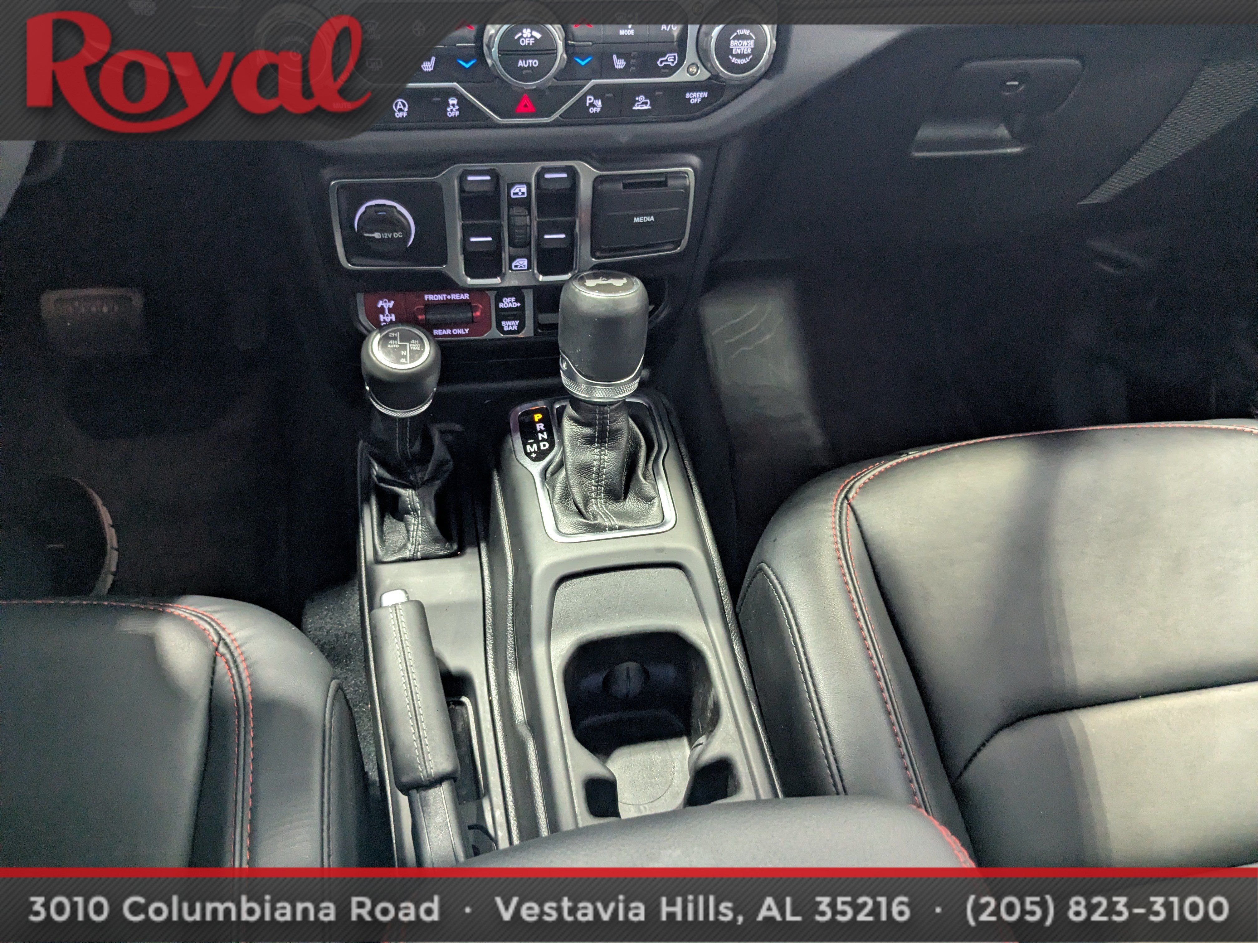 Used 2024 Jeep Wrangler Unlimited Rubicon AWD/4WD image 24