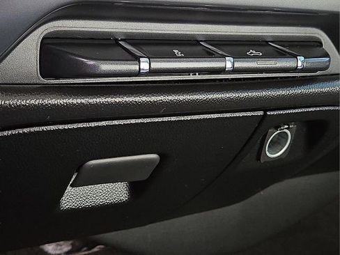 Used 2015 Chevrolet Silverado 1500 LT image 23