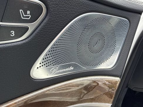 Used 2016 Mercedes-Benz S 550 4MATIC Sedan image 12