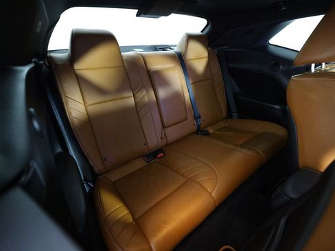 Used 2016 Dodge Challenger SRT Hellcat RWD image 11