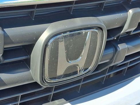 Certified 2025 Honda Ridgeline RTL image 8