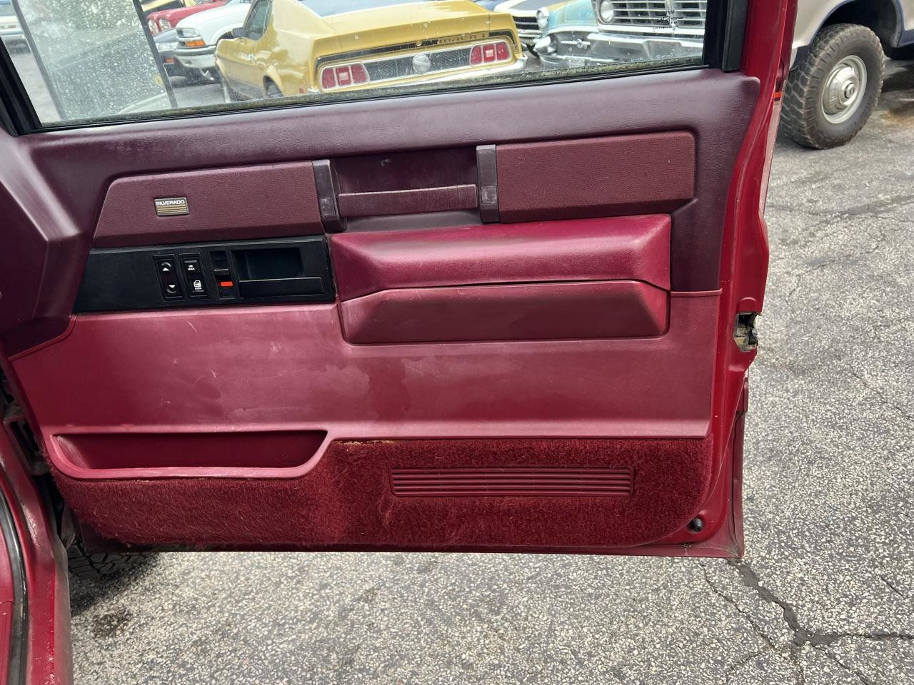 Used 1989 Chevrolet Silverado 3500 4x4 Extended Cab image 13