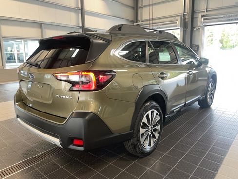Used 2024 Subaru Outback Limited AWD/4WD image 19