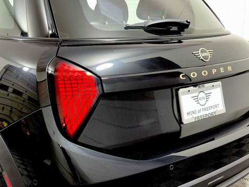 Used 2026 MINI Cooper 4-Door Hardtop FWD image 26