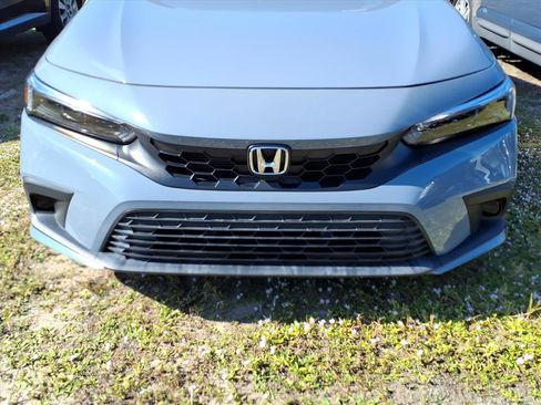 Used 2023 Honda Civic Sport image 5