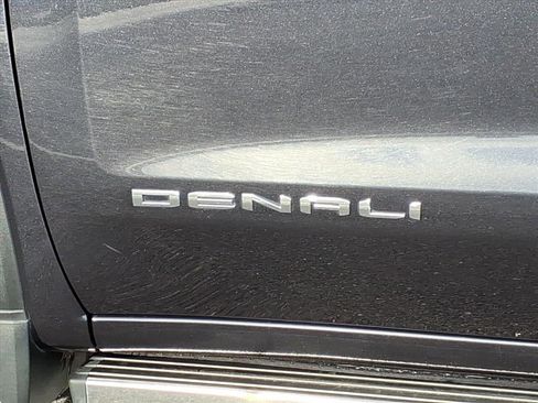 Used 2023 GMC Sierra 1500 Denali w/ Denali Reserve Package image 7