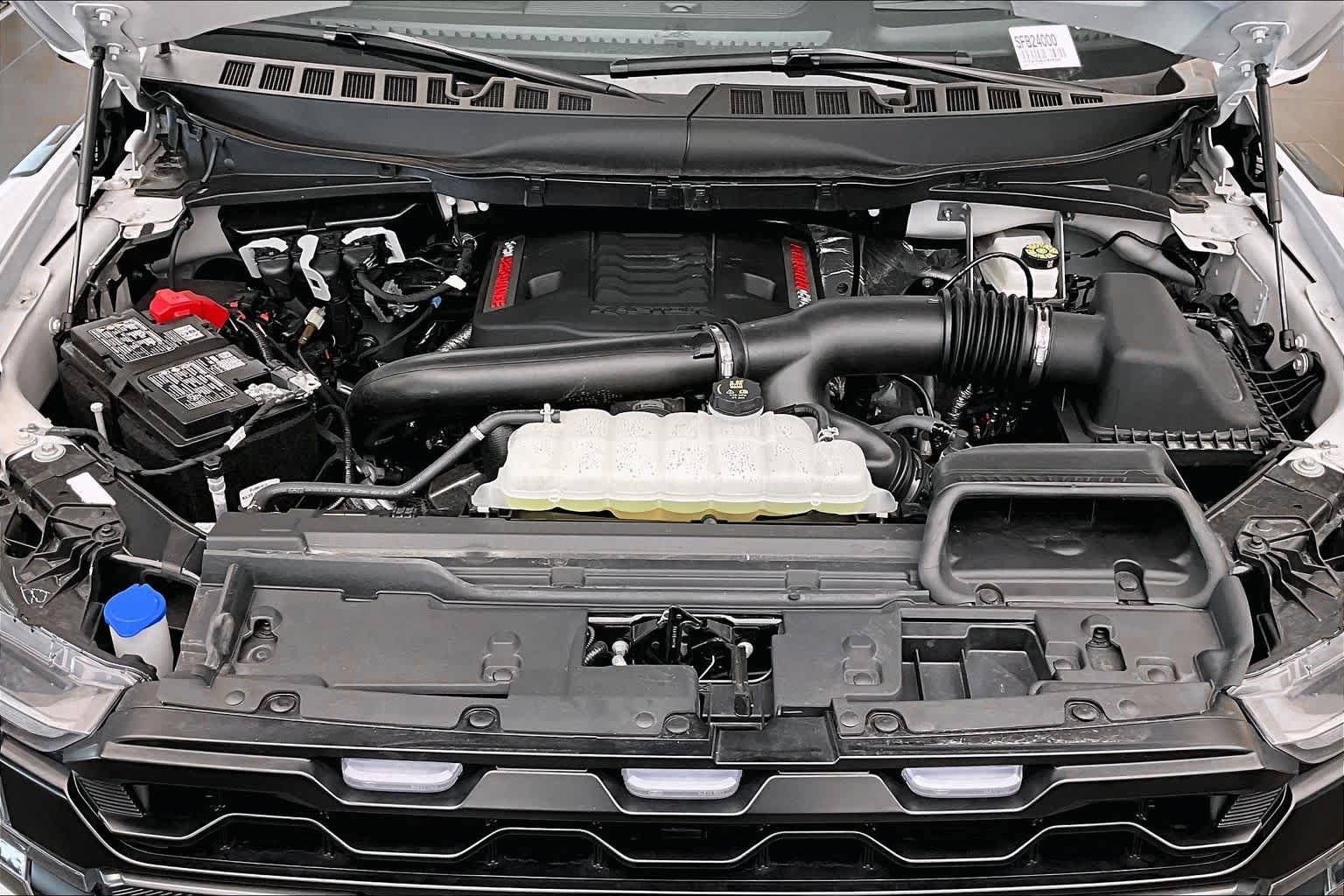 Used 2025 Ford F150 Raptor AWD/4WD image 59