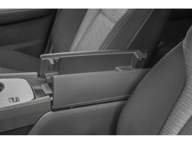 Used 2023 Nissan Rogue SV FWD image 9