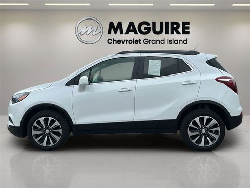 Used 2022 Buick Encore Preferred w/ Safety Package image 3