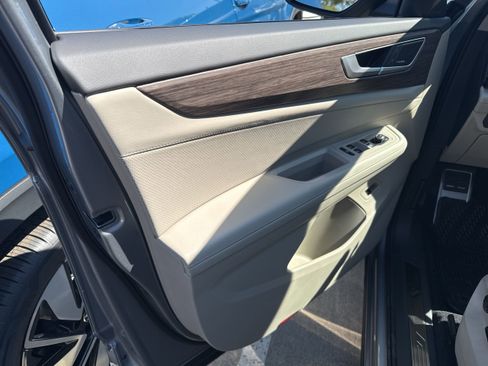 New 2026 Volkswagen Atlas SEL Premium R-Line image 11