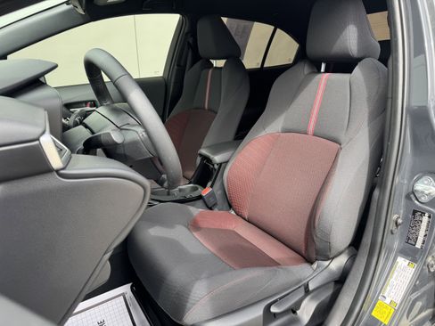 Used 2024 Toyota Corolla SE image 10